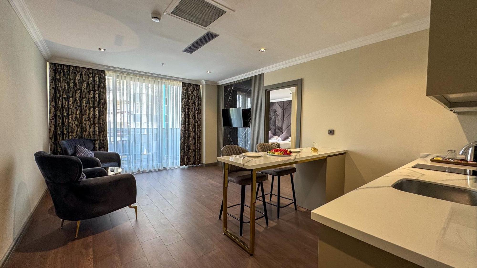 Alice Hotel Αττάλεια Εξωτερικό φωτογραφία