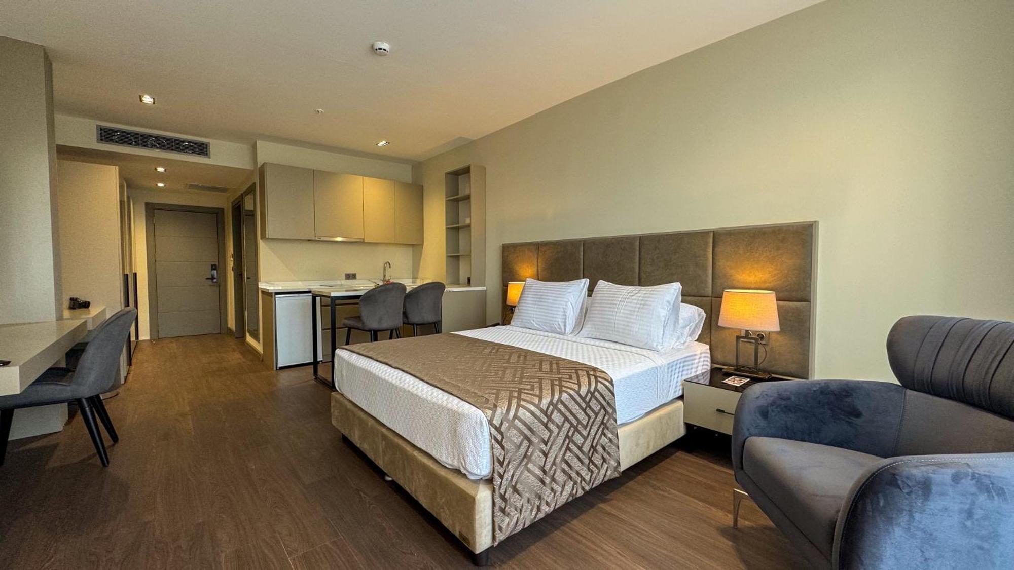 Alice Hotel Αττάλεια Εξωτερικό φωτογραφία
