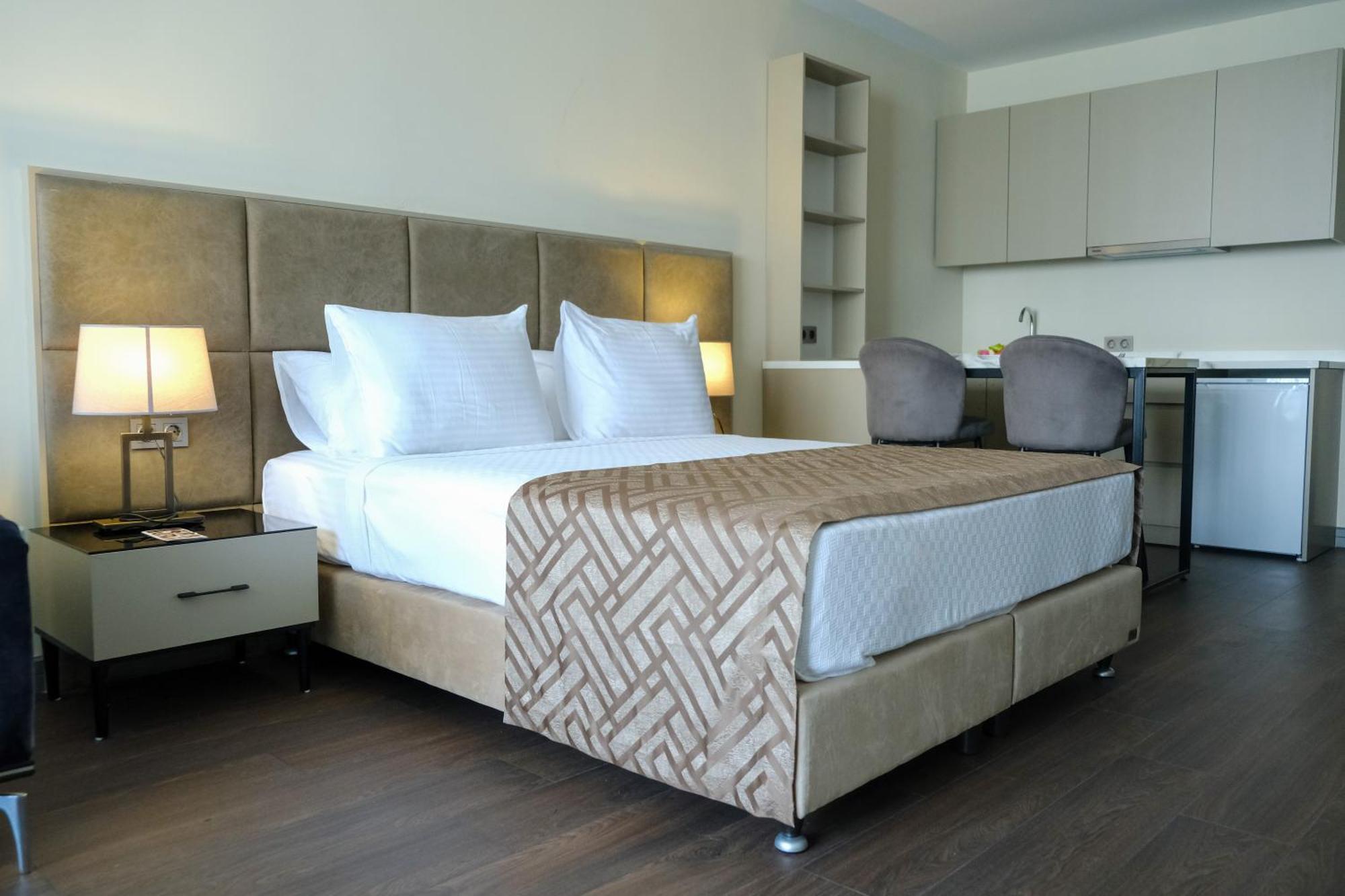 Alice Hotel Αττάλεια Εξωτερικό φωτογραφία